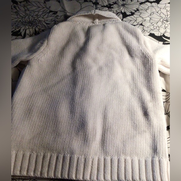 LILLIANS CLOSET SWEATER - Picture 2 of 8